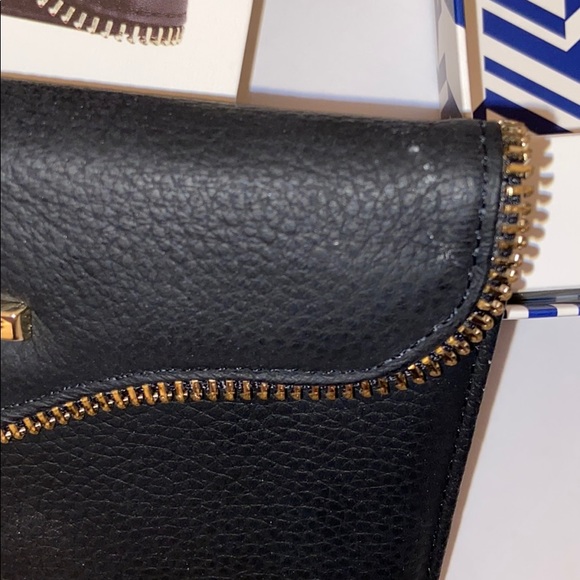 Rebecca Minkoff Black Leather MAB iphone Wristlet - Picture 5 of 13